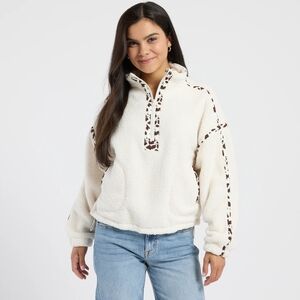 Sherpa Piping Jacket with Cow print 
Thread & Supply
